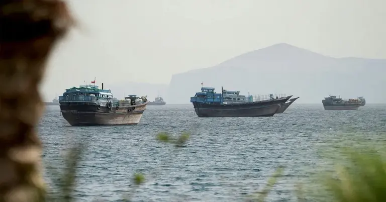 হরমুজ প্রণালি এখনো অবরুদ্ধ